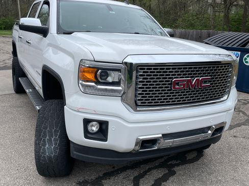 Used 2014 GMC Sierra 1500 Denali image 17