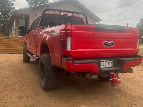 Used 2017 Ford F250 Lariat w/ Lariat Ultimate Package image 2