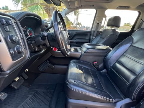 Used 2018 GMC Sierra 1500 Denali image 9