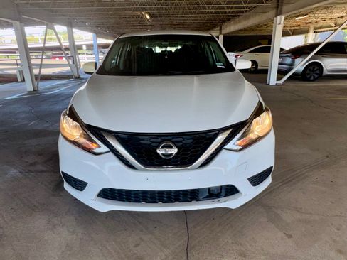 Used 2019 Nissan Sentra S FWD image 5