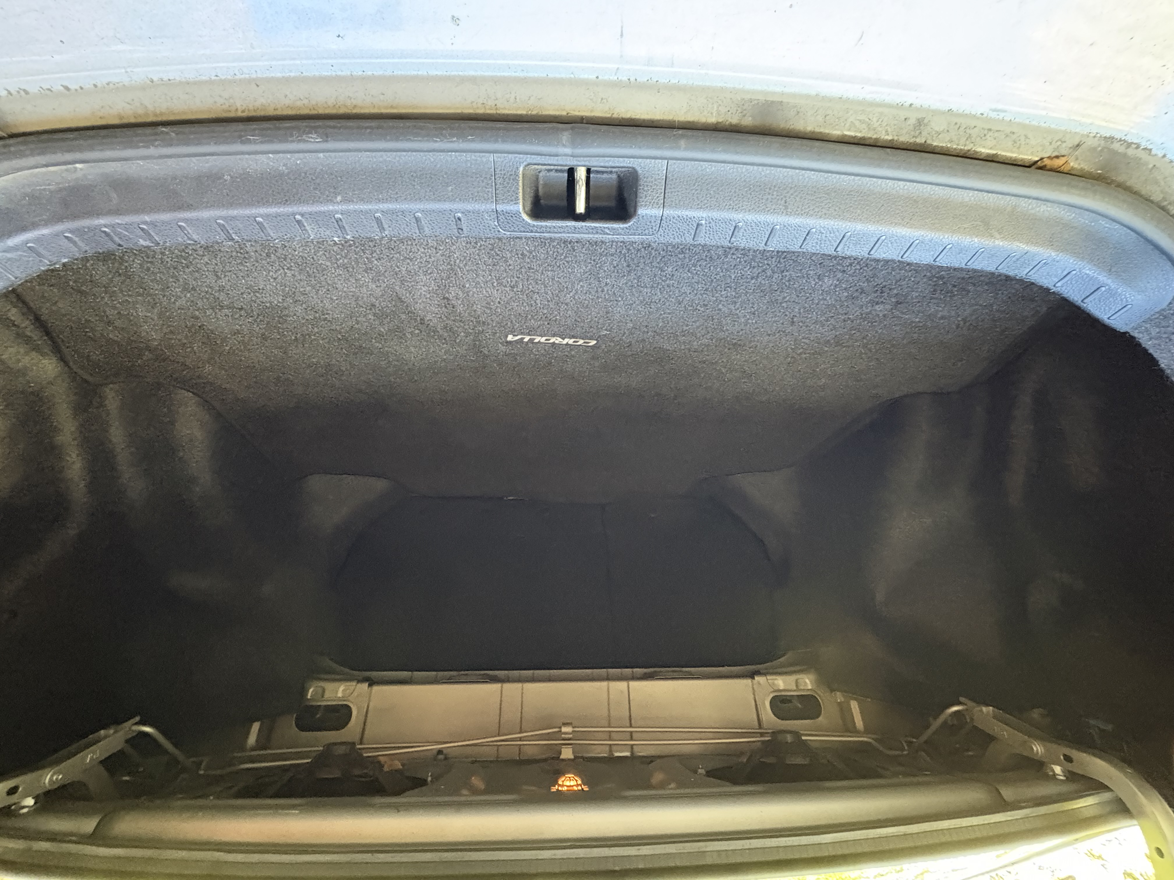 Used 2015 Toyota Corolla S FWD image 12