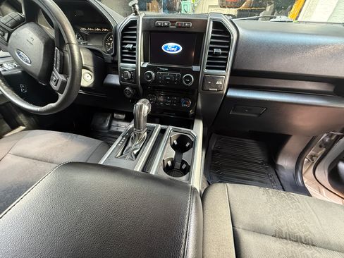 Used 2018 Ford F150 XLT w/ Equipment Group 302A Luxury AWD/4WD image 6