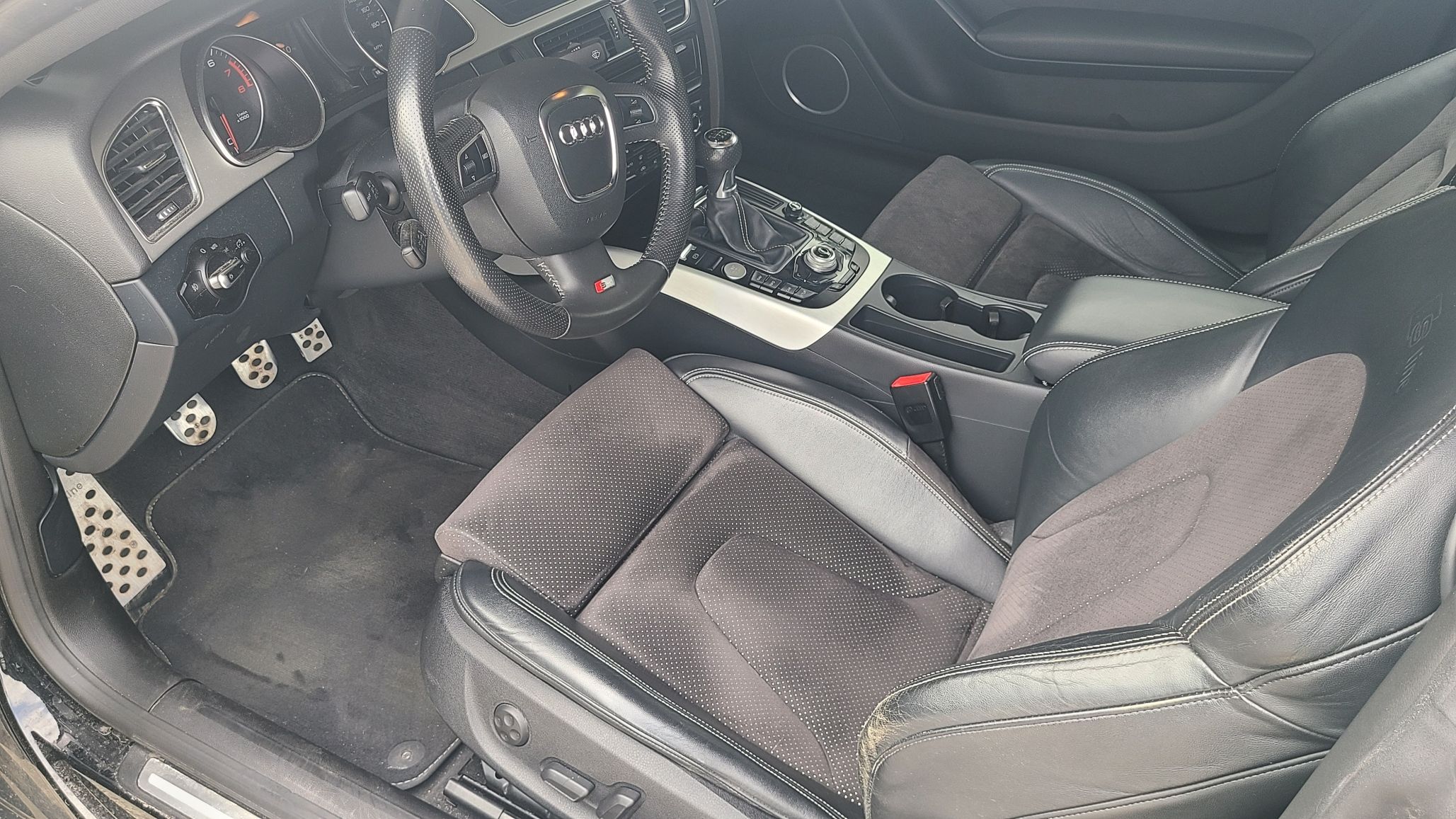 Used 2010 Audi A5 2.0T Premium AWD/4WD image 11