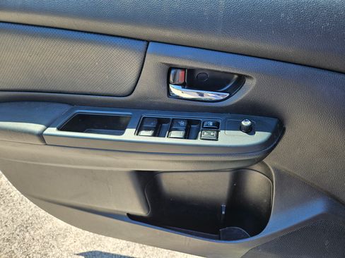 Used 2012 Subaru Impreza 2.0i Sport Limited image 18