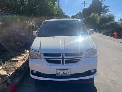 Used 2013 Dodge Grand Caravan R/T w/ Trailer Tow Group