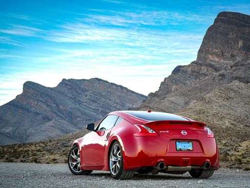 Used 2013 Nissan 370Z Touring w/ Sport Pkg image 5