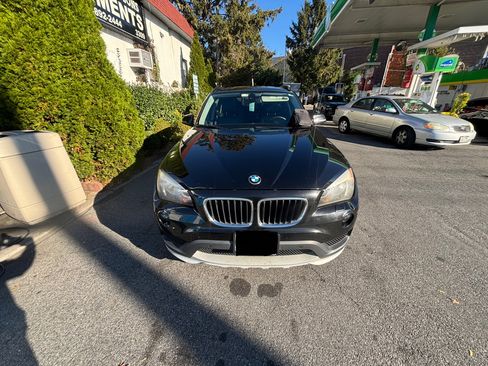 Used 2015 BMW X1 xDrive28i image 1
