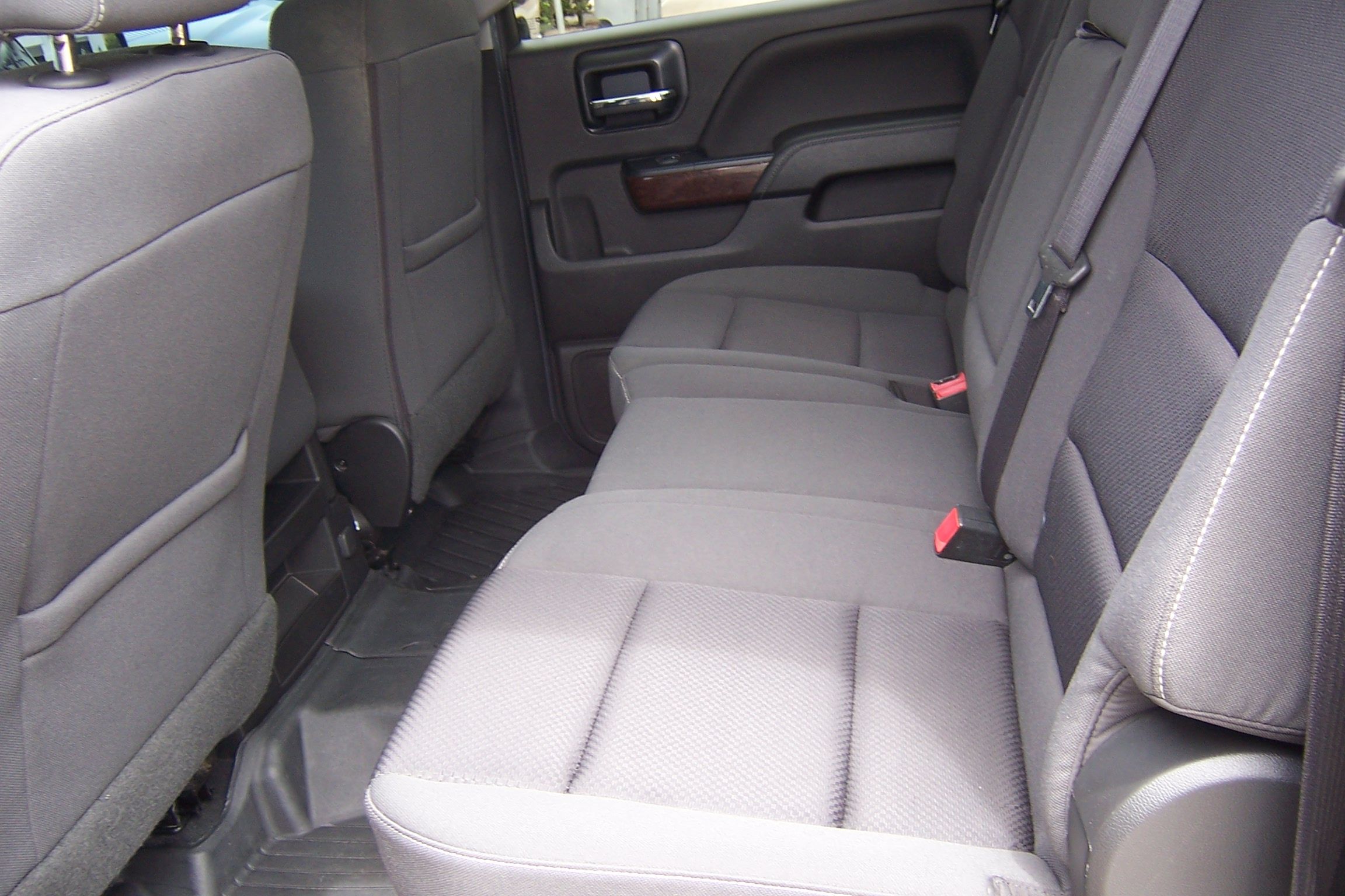 Used 2018 GMC Sierra 1500 SLE w/ SLE Value Package RWD image 27