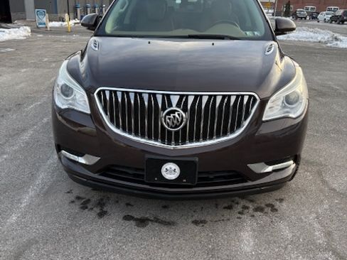 Used 2015 Buick Enclave Leather image 2