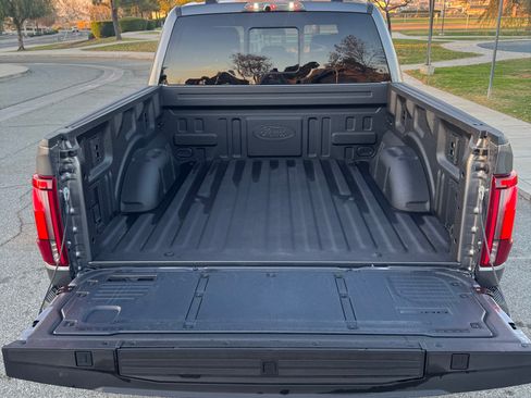 Used 2024 Ford F150 Raptor AWD/4WD image 10