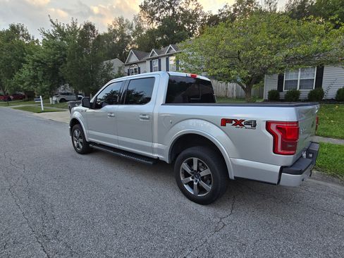 Used 2015 Ford F150 Lariat w/ Equipment Group 502A Luxury image 2