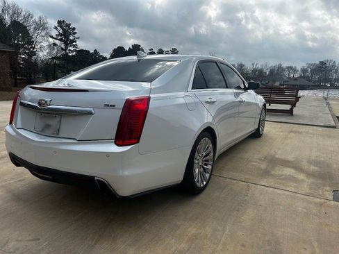 Used 2018 Cadillac CTS Luxury image 10