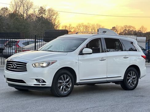 Used 2014 INFINITI QX60 3.5 Sport Utility 4D w/ Premium Plus Package image 4