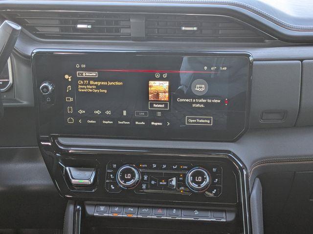 Used 2024 GMC Sierra 2500 AT4 w/ AT4 Premium Plus Package AWD/4WD image 17