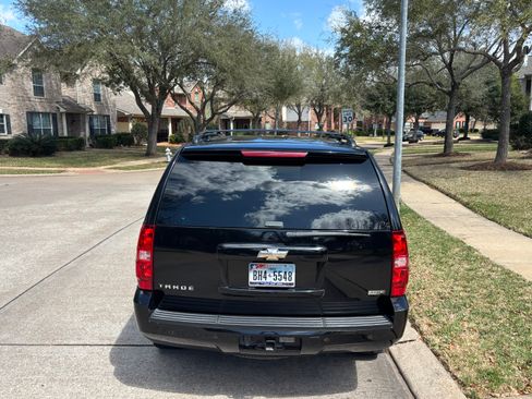 Used 2011 Chevrolet Tahoe LT w/ Texas Edition image 6
