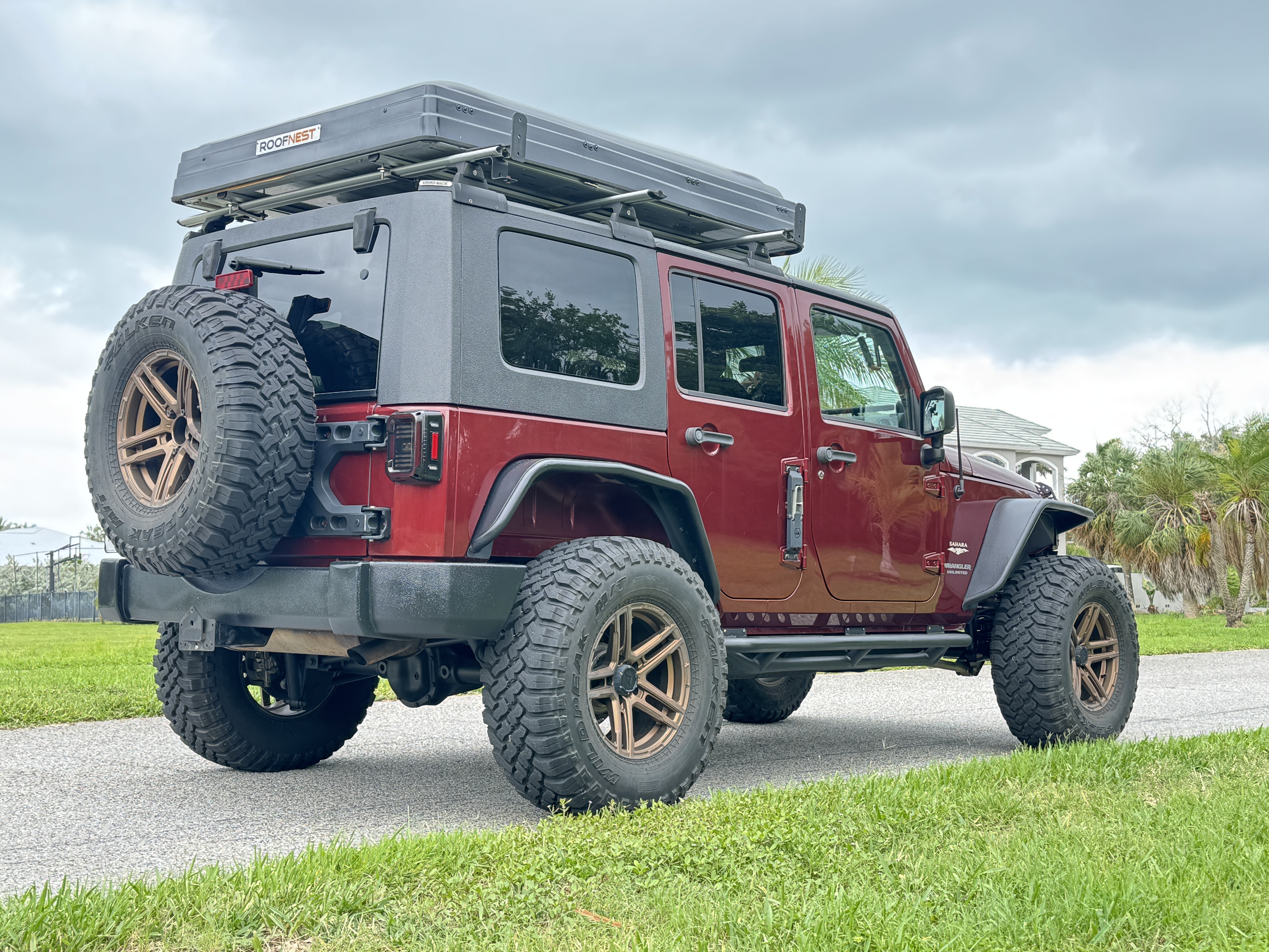 Used 2007 Jeep Wrangler Unlimited Sahara w/ Trailer Tow Group AWD/4WD image 24