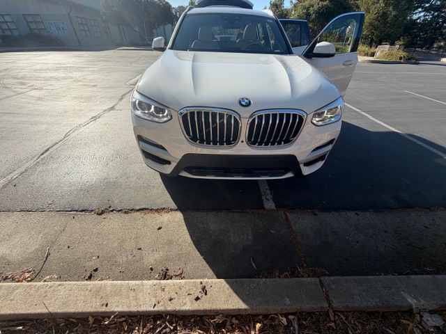 Used 2018 BMW X3 xDrive30i w/ Premium Package AWD/4WD image 10