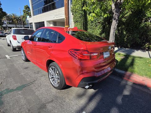 Used 2017 BMW X4 xDrive28i image 2