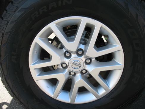 Used 2008 Nissan Xterra X image 6