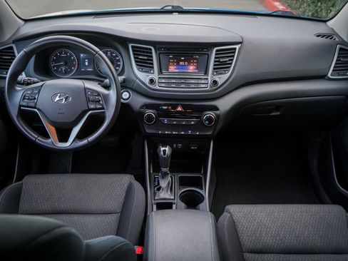 Used 2017 Hyundai Tucson Sport w/ Cargo Package image 21