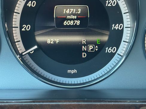 Used 2013 Mercedes-Benz E 350 Sedan image 14
