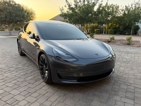 Used 2023 Tesla Model 3 Performance AWD/4WD image 10