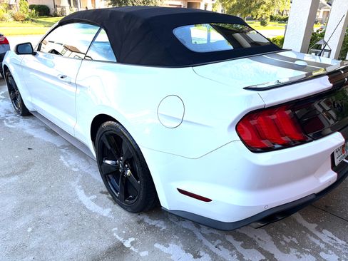 Used 2021 Ford Mustang Premium w/ Equipment Group 201A RWD image 10