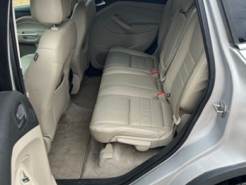 Used 2015 Ford Escape Titanium image 5