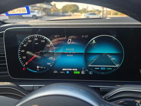 Used 2021 Mercedes-Benz GLE 53 AMG 4MATIC image 4