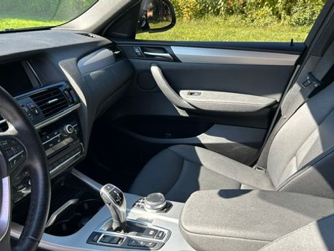 Used 2018 BMW X4 xDrive28i AWD/4WD image 13