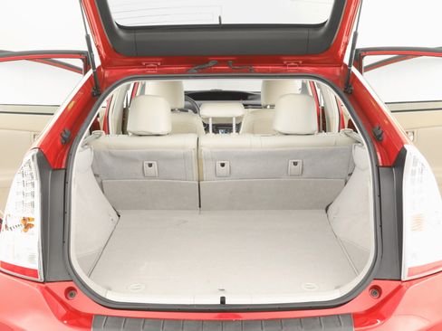 Used 2011 Toyota Prius Two image 8