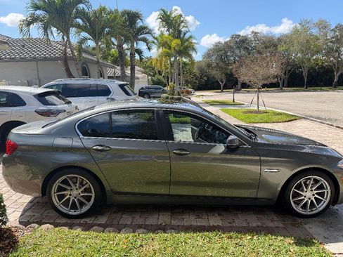 Used 2014 BMW 528i Sedan image 2