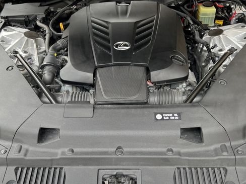 Used 2018 Lexus LC 500 Coupe w/ Performance Package image 19