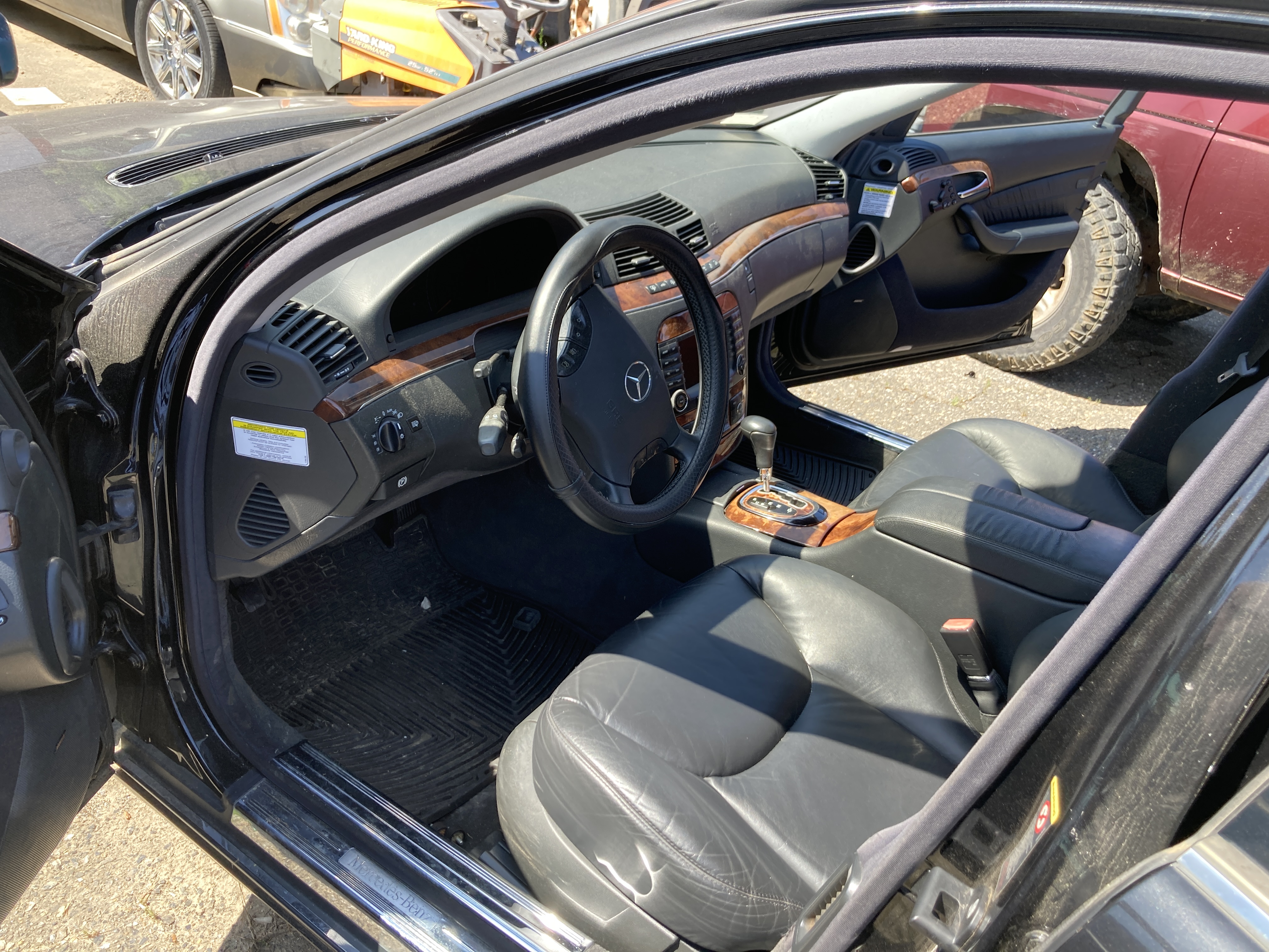 Used 2006 Mercedes-Benz S 500 4MATIC image 8