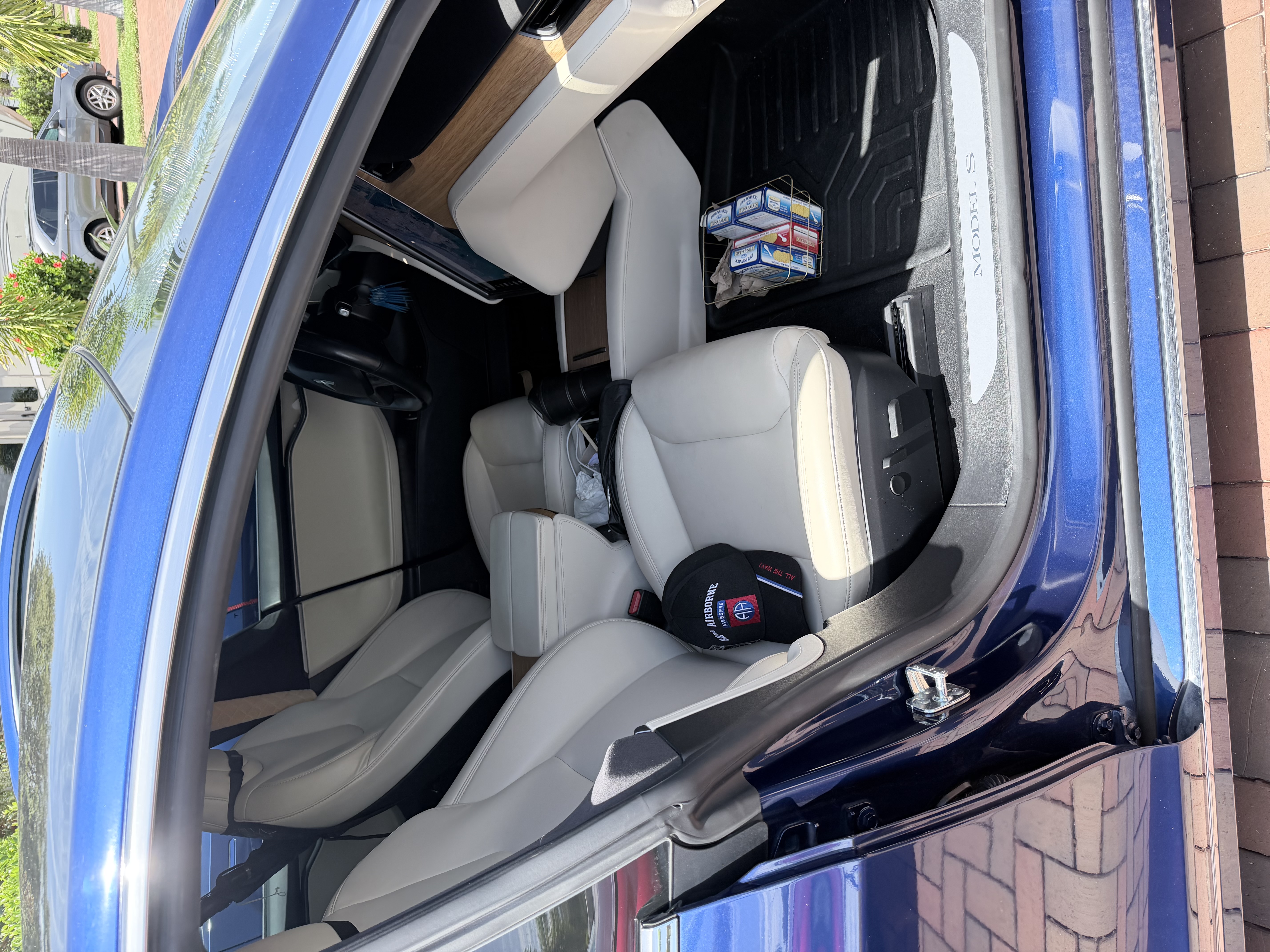 Used 2020 Tesla Model S AWD image 13