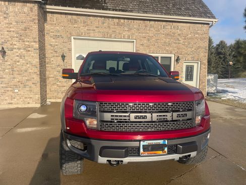 Used 2014 Ford F150 Raptor w/ Equipment Group 801A Luxury image 4