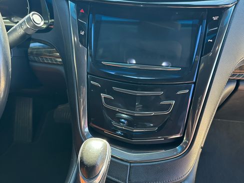 Used 2014 Cadillac ELR w/ Luxury Package image 12