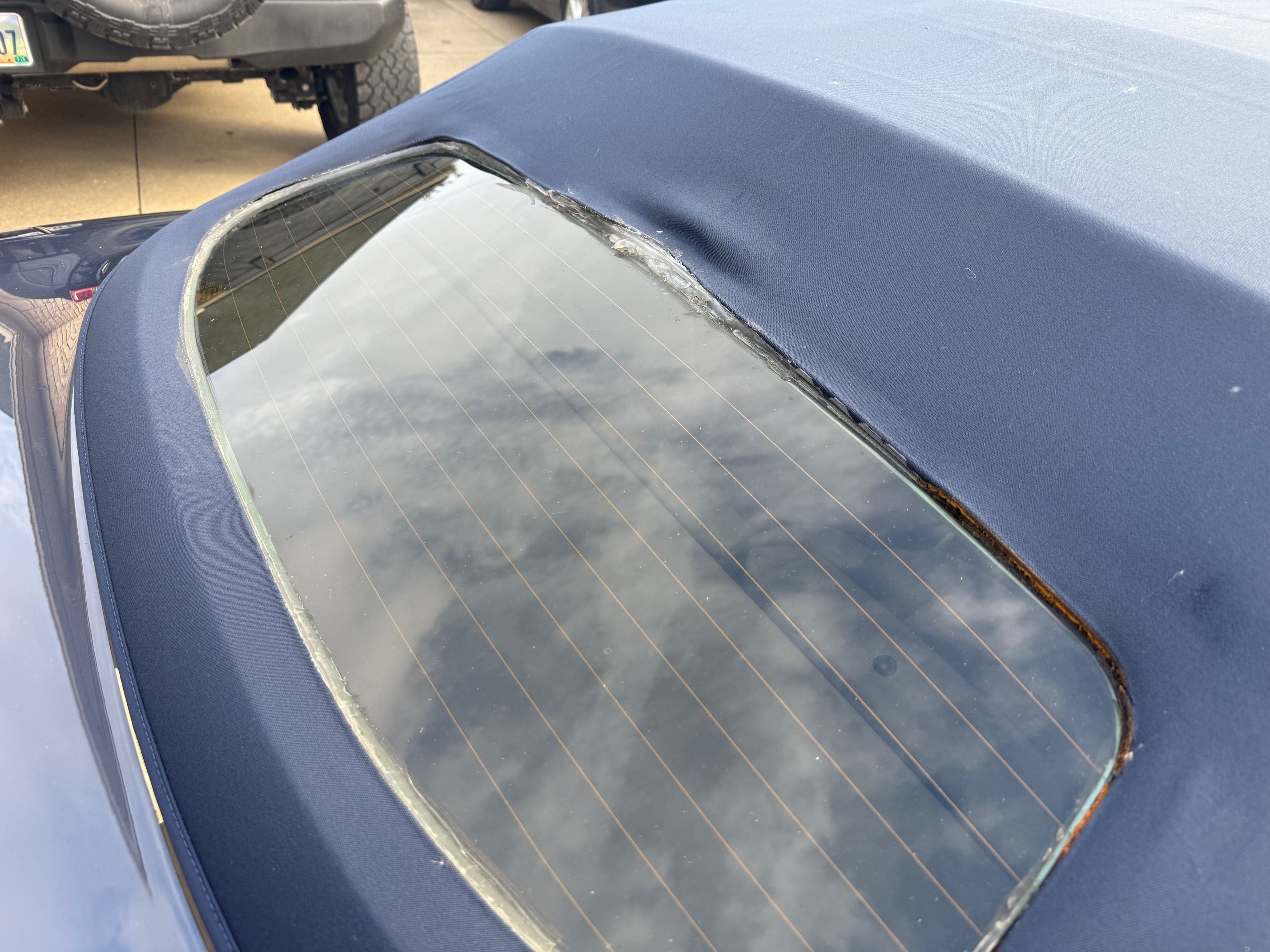 Used 2008 Aston Martin DB9 Volante RWD image 8