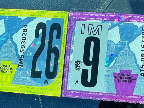 Used 2015 Lexus CT 200h w/ Navigation Package image 20