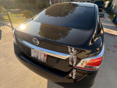 Used 2015 Nissan Altima 2.5 SL w/ Technology Package image 11