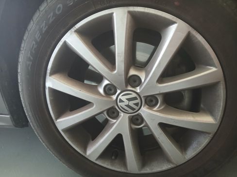 Used 2011 Volkswagen Jetta SE FWD image 14