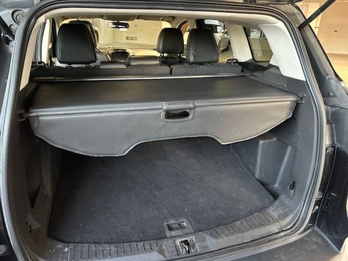 Used 2014 Ford Escape SE w/ SE Chrome Package image 12