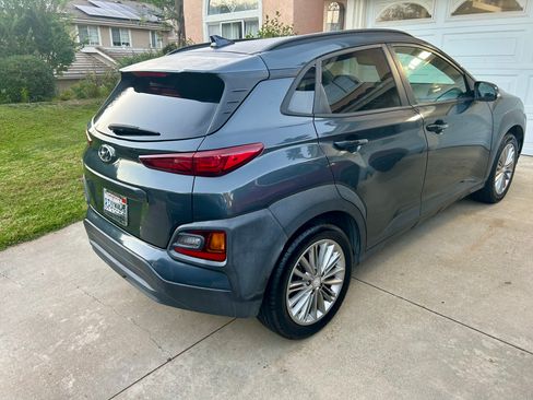 Used 2020 Hyundai Kona SEL Plus FWD image 9