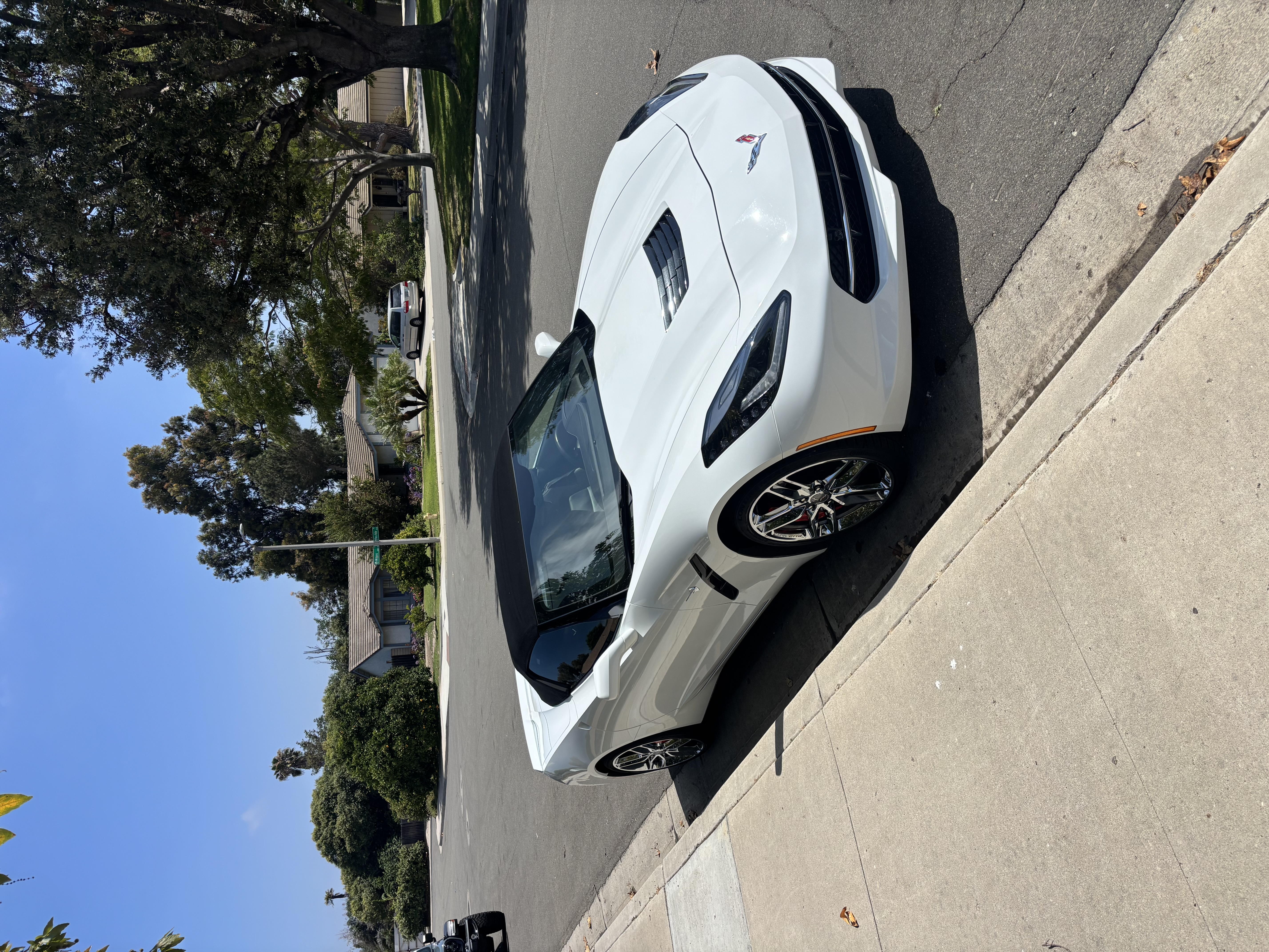 Used 2016 Chevrolet Corvette Stingray Convertible w/ 3LT Preferred Equipment Group RWD image 2