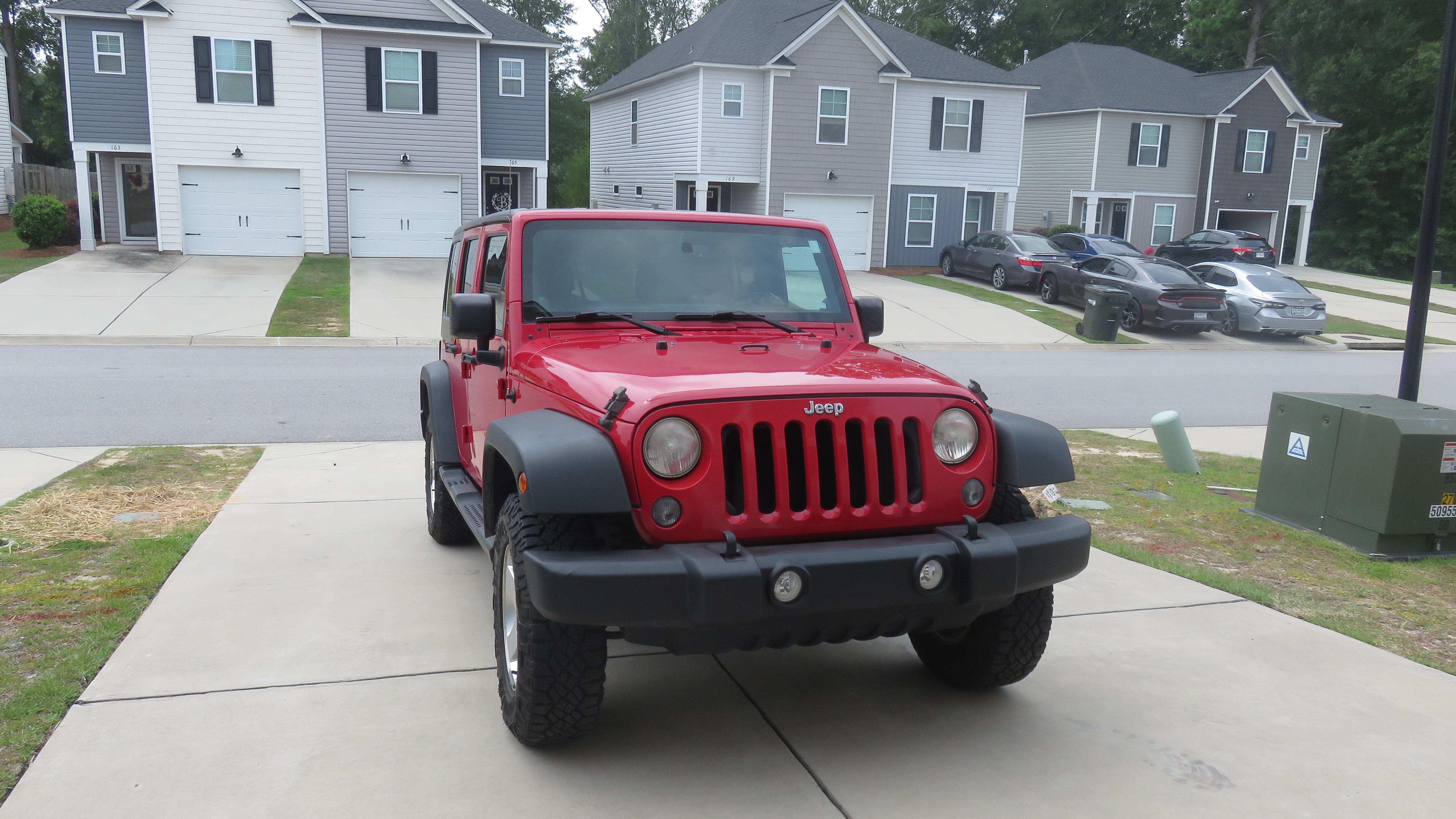 Used 2014 Jeep Wrangler Unlimited Sport w/ Quick Order Package 23S AWD/4WD image 1