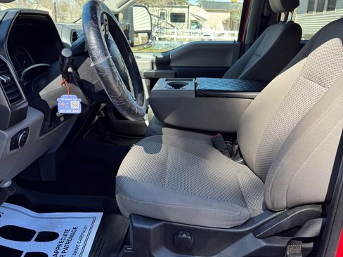 Used 2020 Ford F250 XLT image 9