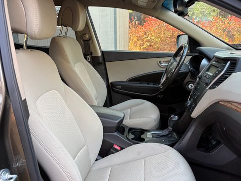 Used 2013 Hyundai Santa Fe Sport w/ Popular Equipment Pkg AWD/4WD image 9