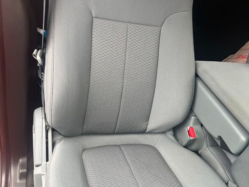 Used 2012 Ford F150 XLT w/ XLT Convenience Pkg AWD/4WD image 12