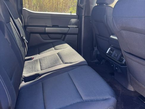 Used 2022 Ford F150 XLT w/ Equipment Group 302A High image 11