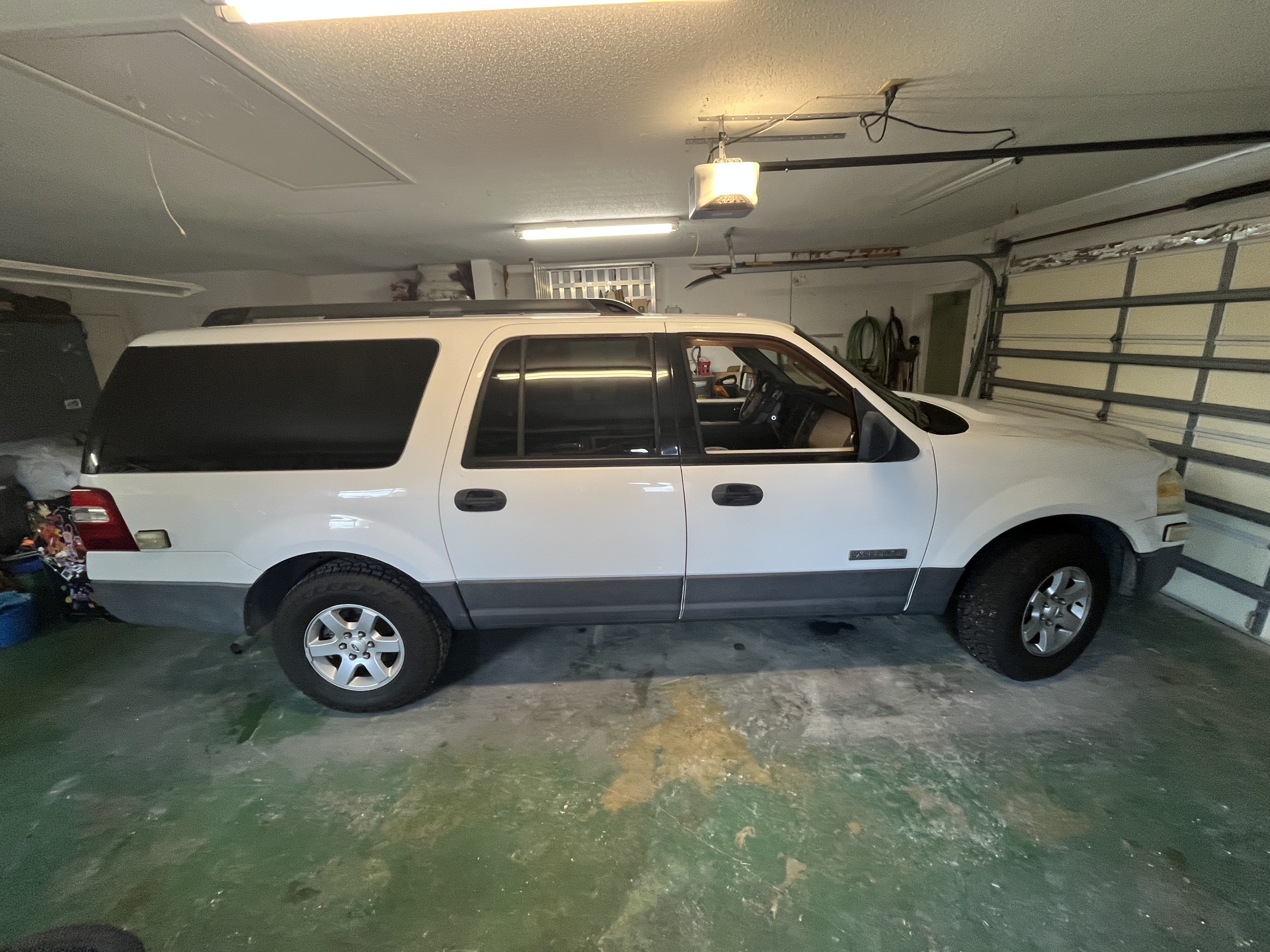 Used 2007 Ford Expedition EL XLT AWD/4WD image 12